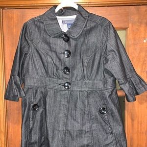3/4 sleeve dark denim coat.